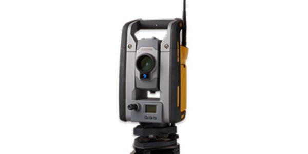 SPS730 and SPS930 Total Stations